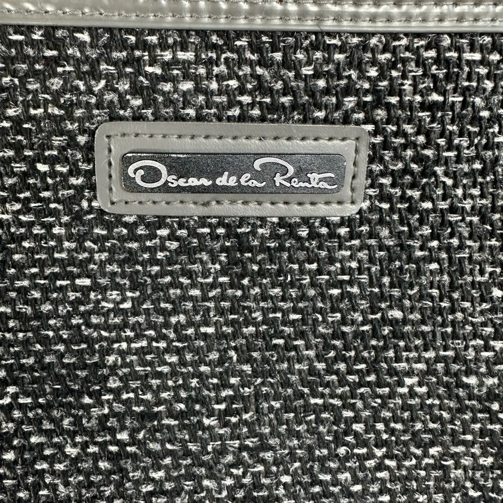 Classic Oscar de la Renta Black and Gray Men's Tweed Travel Bag 2 straps